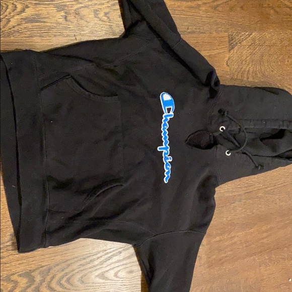 Black champion hoodie - Picture 3 of 3